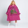 THIS WITCH NEEDS ROCKSTAR ENERGY BEFORE ANY HOCUS POCUS HALLOWEEN - FOX RACING - PINK 1  - OODIE BLANKET HOODIE